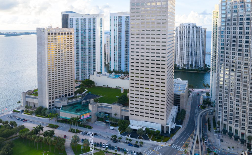 Resumen — Emiratos Árabes Unidos abrirá un consulado en Miami